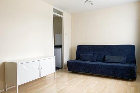 Studio to rent, Mansell Road Acton
