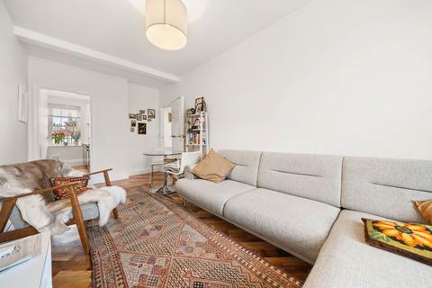 2 bedroom flat to rent, Herne Hill, SE24