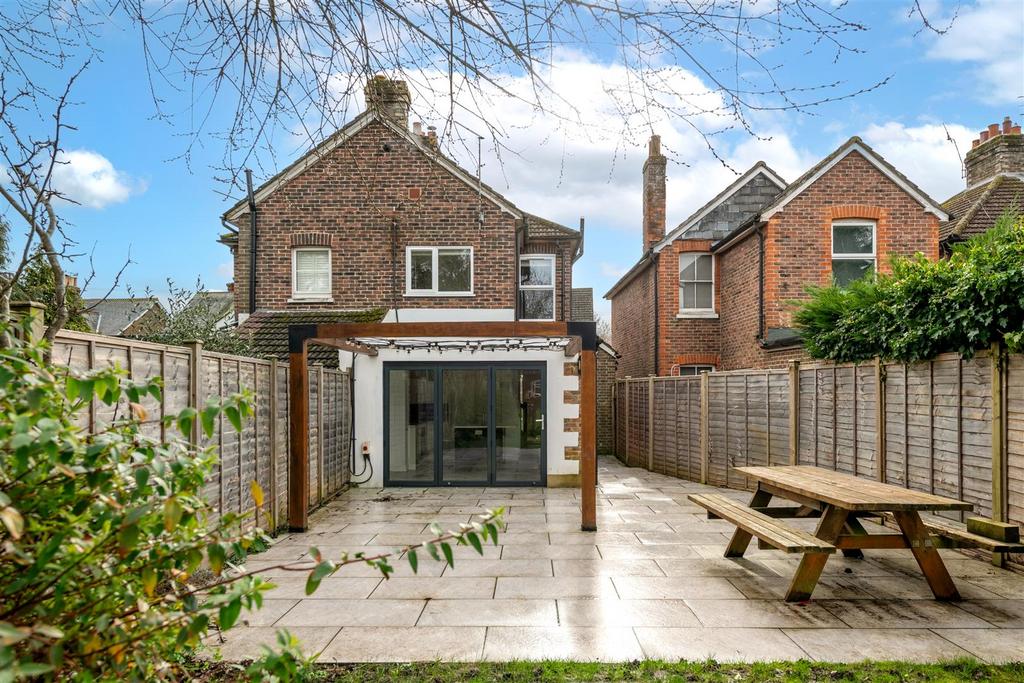 78 Church Road externals-12.jpg