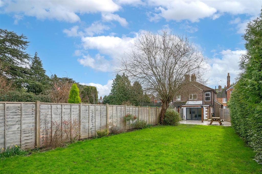 78 Church Road externals-8.jpg
