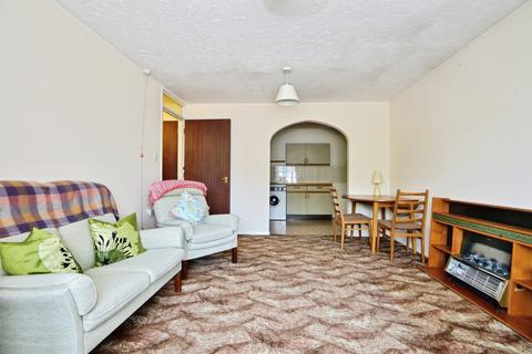 2 bedroom retirement property for sale, Ransom Close, Watford