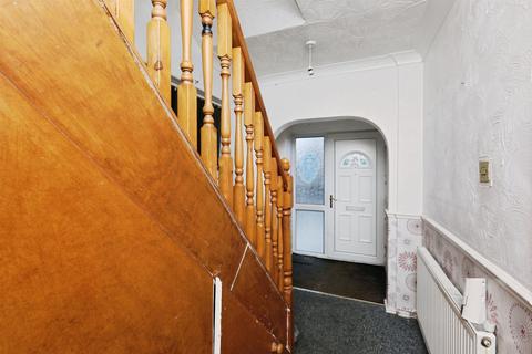 3 bedroom semi-detached house for sale, Edinburgh Road, Worksop
