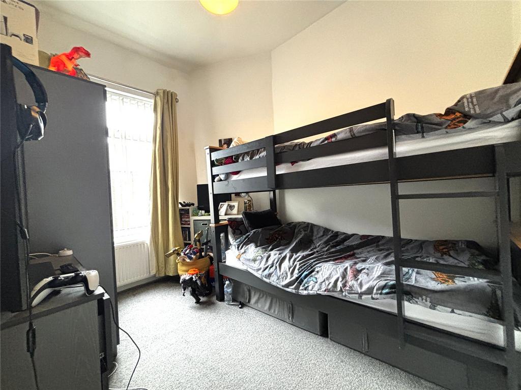 2nd Bedroom