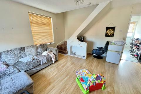 2 bedroom maisonette for sale, High Street, Harwich