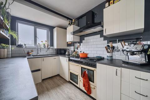 3 bedroom terraced house for sale, Coronation Road, Basingstoke RG21 4EY