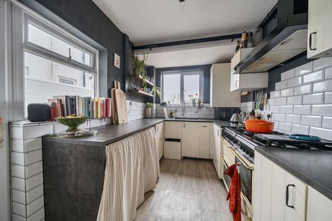 3 bedroom terraced house for sale, Coronation Road, Basingstoke RG21 4EY