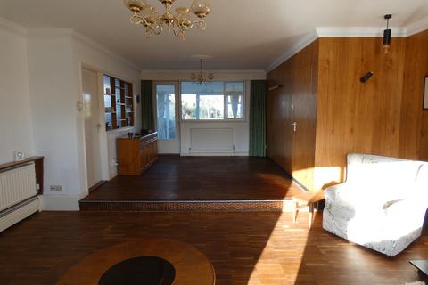 3 bedroom detached bungalow for sale, Chancel Road, Scunthorpe