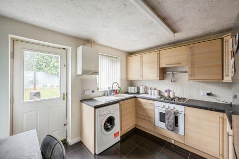 2 bedroom semi-detached house for sale, Greyfriars Close, Scunthorpe