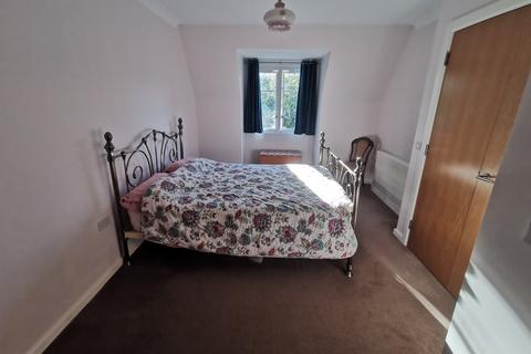 1 bedroom apartment for sale, Mickleham Gardens, Sutton SM3