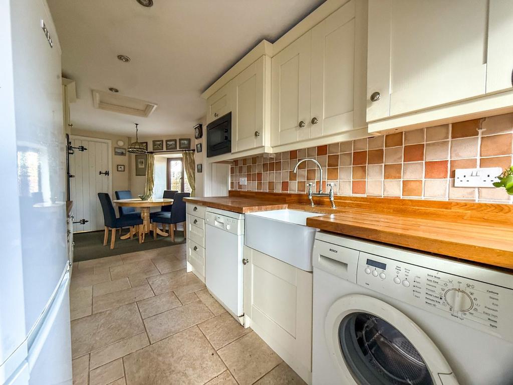 Kitchen-Breakfast Rm