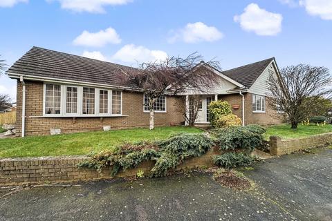 3 bedroom bungalow for sale, Mount Caburn Crescent, Peacehaven, BN10 8DW