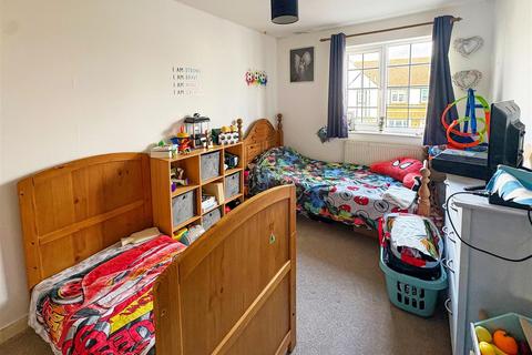 3 bedroom terraced house for sale, Fleet Close, Littlehampton BN17