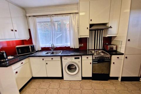 undefined, Newsome Road, HUDDERSFIELD