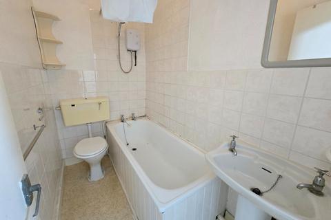 1 bedroom flat to rent, Flat 6, 26 Ramshill Road, Scarborough