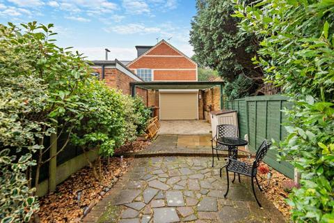 undefined, High Street, Rickmansworth WD3