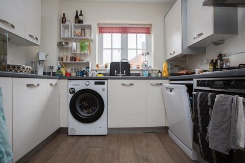 undefined, Lonydd Glas, Llanharan, Pontyclun