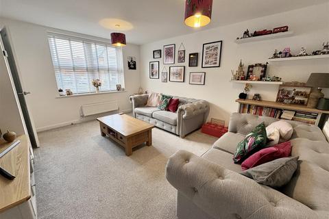 3 bedroom semi-detached house for sale, St. Martins Road, Eastbourne