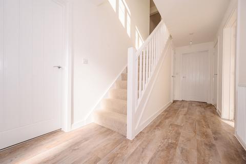 undefined, Sparrowpit Crescent, Desborough, Kettering