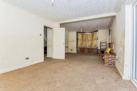 3 bedroom semi-detached house for sale, De-Havilland Road, Wisbech
