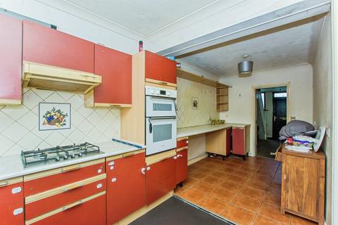 3 bedroom semi-detached house for sale, De-Havilland Road, Wisbech