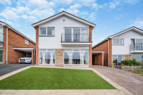 4 bedroom detached house for sale, Redgate Close, Torquay TQ1