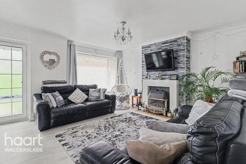 undefined, Carlton Crescent, Chatham