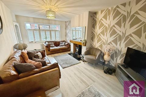 3 bedroom semi-detached house for sale, Avondale Drive, Salford, M6