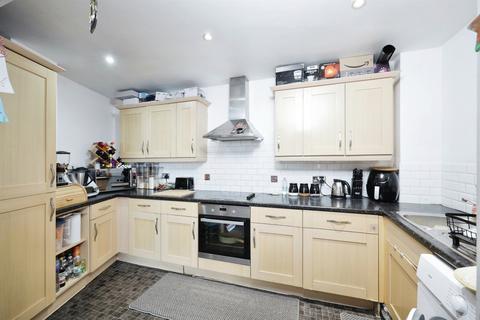 undefined, Loates Lane, Watford