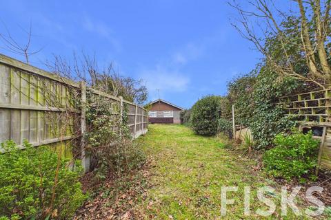 3 bedroom detached bungalow for sale, Glebelands, Benfleet, SS7