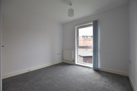 undefined, Thornton Side, Redhill