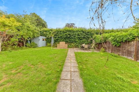 3 bedroom detached bungalow for sale, The Avenue, Carlby, Stamford