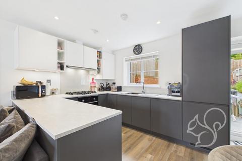 2 bedroom semi-detached house for sale, North Wharf Road, Colchester