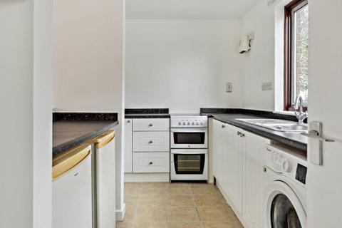 undefined, Lingfield Close, Northwood HA6