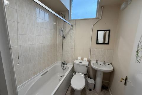 undefined, Busfeild Street, Bingley, BD16