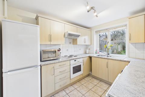 2 bedroom terraced house to rent, Cyprus Road, Cambridge, Cambridgeshire