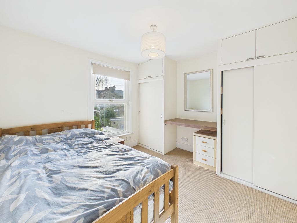 Cam02545 g0 pr0579 still003