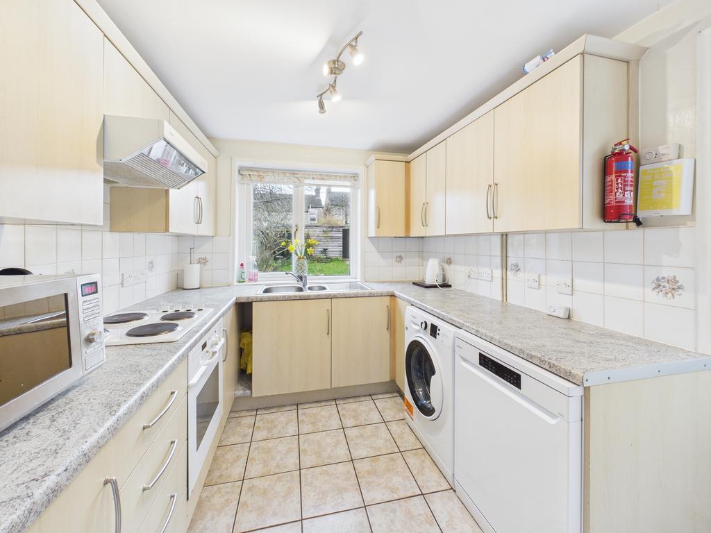 Cam02545 g0 pr0579 still008