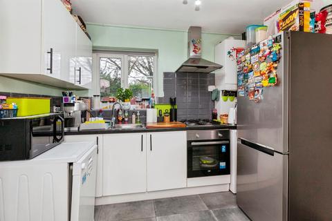 undefined, Broadmark Road, Slough