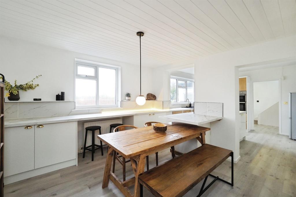 House in South Derbyshire, Swarkestone - More