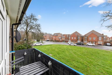 1 bedroom flat for sale, Long Walk, EPSOM