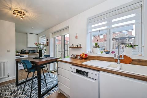 3 bedroom semi-detached house for sale, Flying Bedstead Way, Hucknall, Nottingham