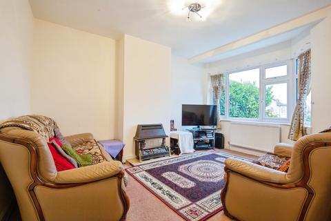 3 bedroom terraced house for sale, Kingsley Road, Harrow