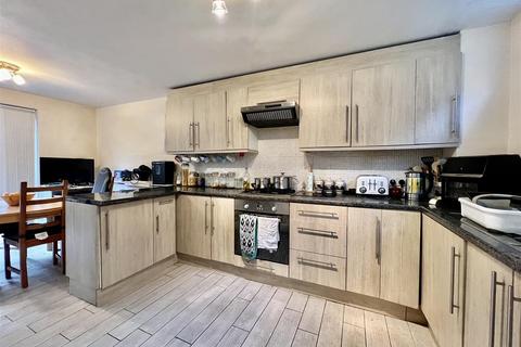 undefined, Southlands Close, Coulsdon CR5