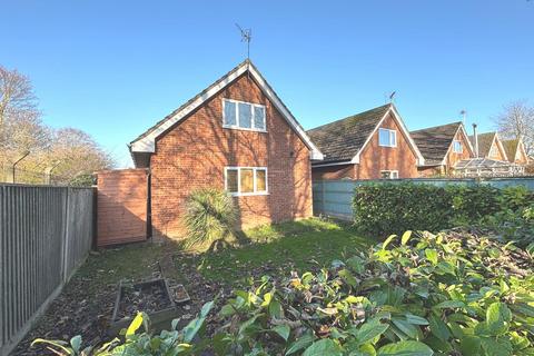 2 bedroom bungalow for sale, Camp Close, Feltwell, Thetford