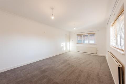 2 bedroom bungalow for sale, Camp Close, Feltwell, Thetford