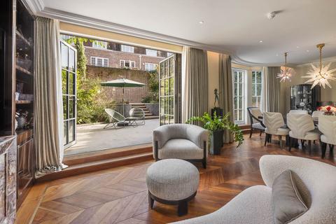undefined, Somerset Square, Holland Park, W14