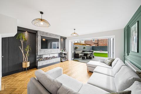undefined, Frank Hornby Close, Liverpool L31