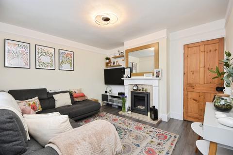 2 bedroom terraced house for sale, Colne Road, Halstead