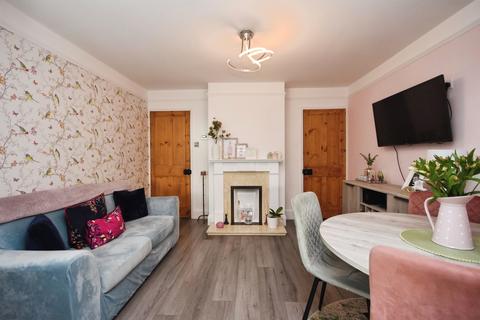 2 bedroom terraced house for sale, Colne Road, Halstead