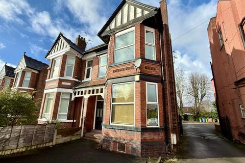 2 bedroom flat for sale, Norwood Road, Stretford